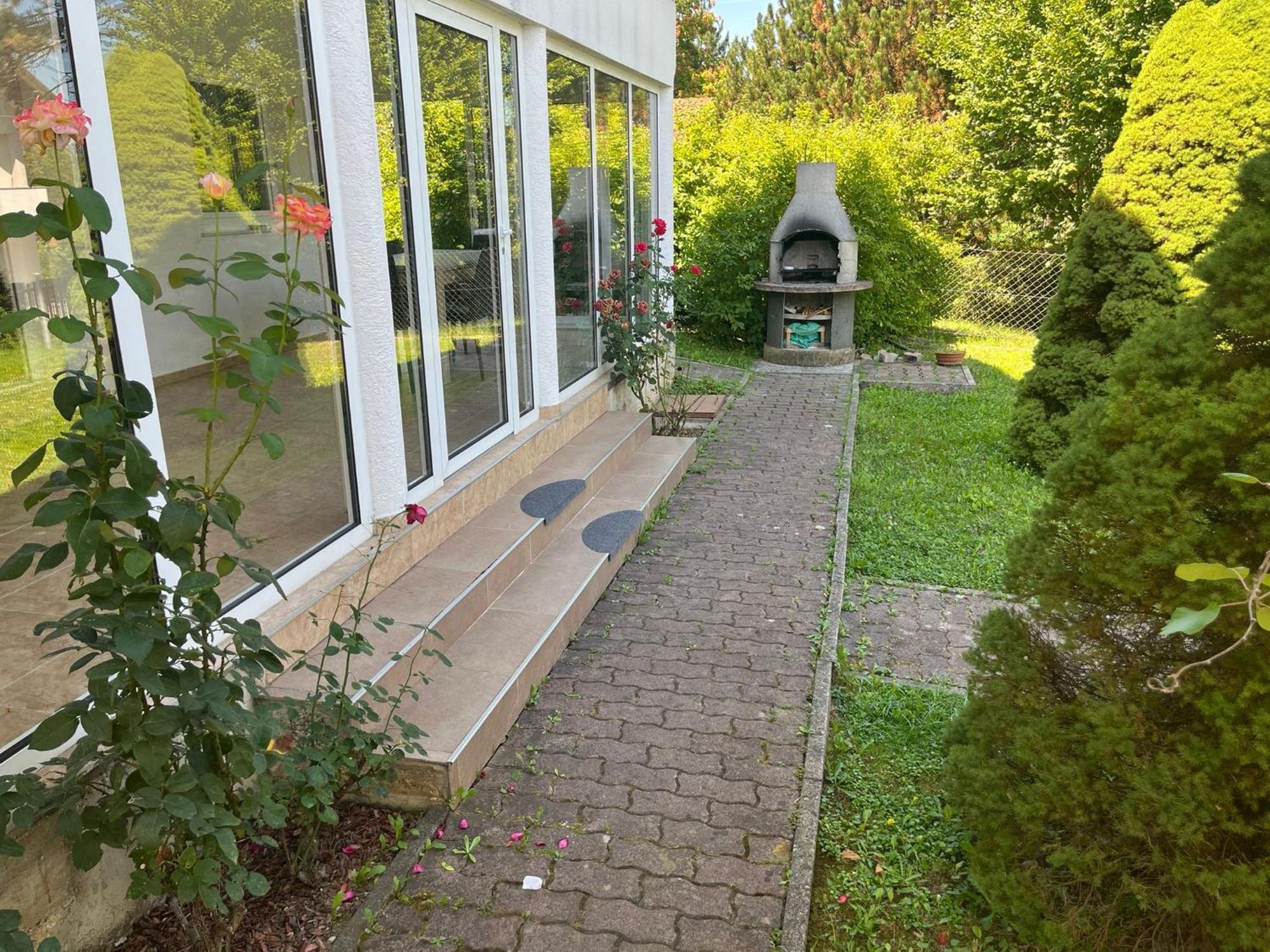 Kuca Za Odmor Pozeg Villa Stubicke Toplice Exterior photo